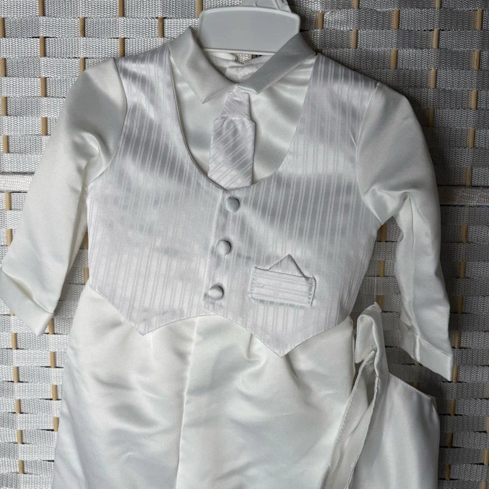 ! NWT. Lauren Madison baby boy Christening Baptism Infant Satin Vest Set w Pant